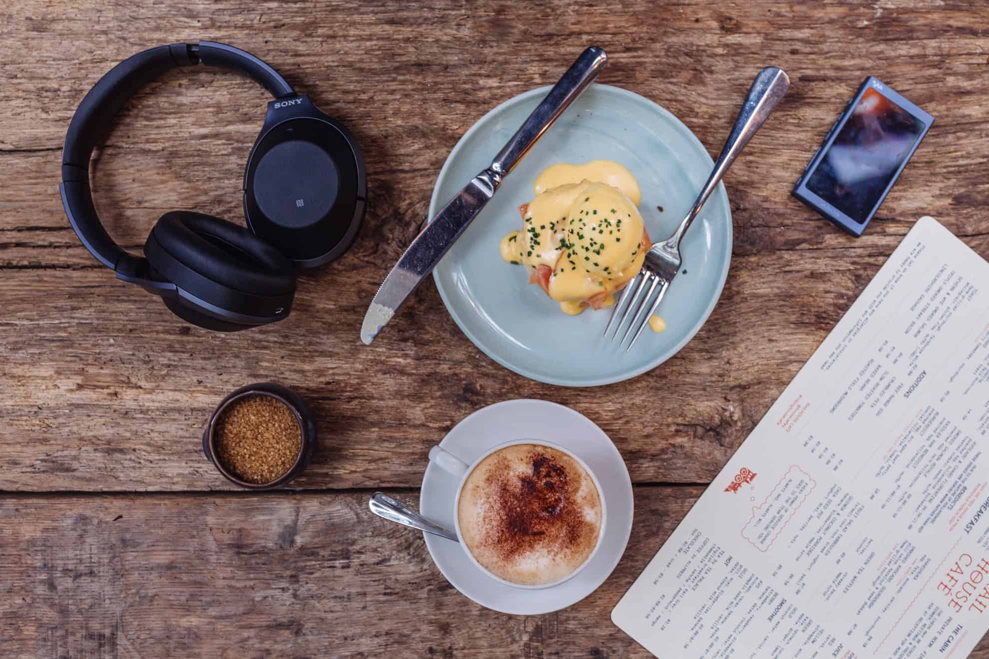 SonyWH1000XM2 - food